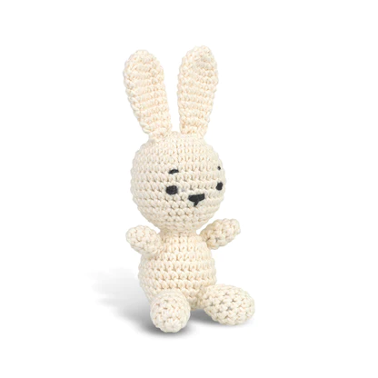 Popcorn The Bunny Amigurumi Crochet Kit from Red Heart